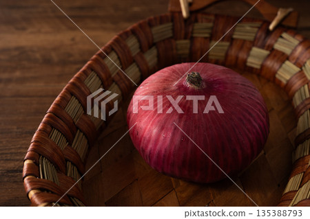 onion 135388793