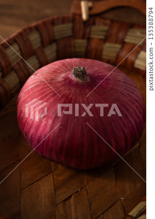 onion 135388794