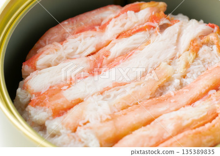 Close-up of canned boiled red snow crab 135389835