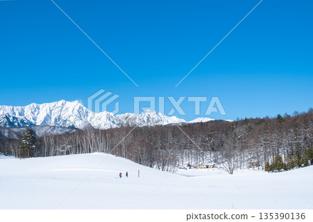 中山高原雪地健行(北阿爾卑斯山景色) 中山高原雪地健行(北阿爾卑斯山景色) 135390136
