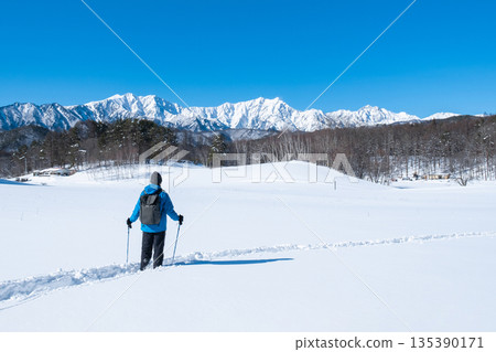 中山高原雪地健行（北阿爾卑斯山景色） 135390171