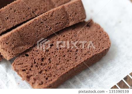 無麩質甜點：豆渣粉蒸巧克力蛋糕 135390539