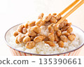 Eat natto rice 135390661