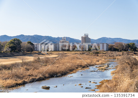 東京城市景觀：八王子郊區 135391734