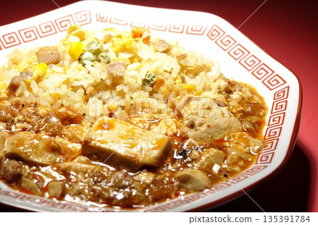 Mapo tofu fried rice with thickened sauce Mapo tofu fried rice with thickened sauce 135391784