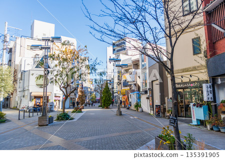 東京城市景觀：八王子站北口 135391905