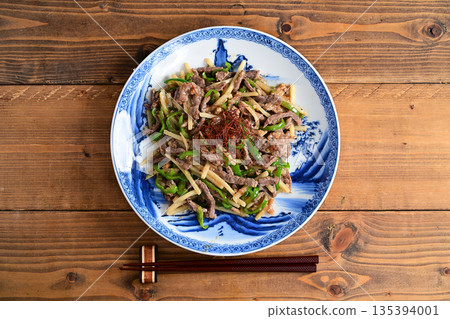 藍色牛肉配玉米 135394001