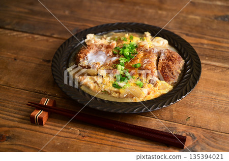 紅燒豬裡肌肉排 紅燒豬裡肌肉排 135394021