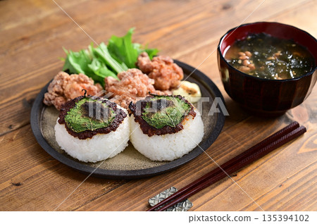 Grilled rice balls with sweetfish miso Grilled rice balls with sweetfish miso 135394102