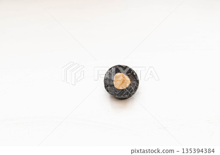 榛果巧克力替代品 135394384