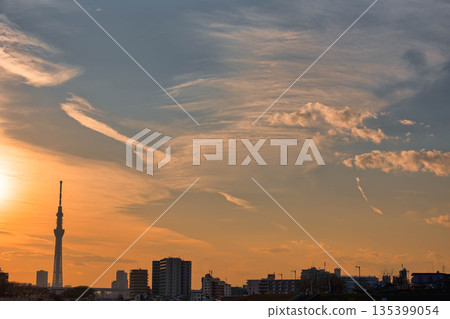 天空樹和日落 天空樹和日落 135399054