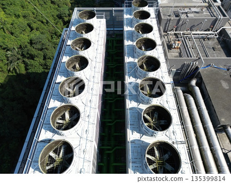 air conditioning 135399814