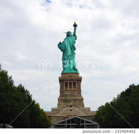 Statue of Liberty, Manhattan, New York, USA Statue of Liberty, Manhattan, New York, USA 135404442
