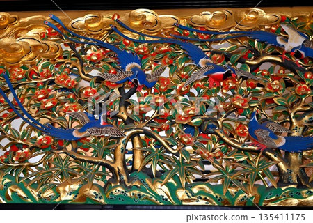 Magnificent carved transom 135411175