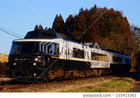 A fun train journey for parents and children: Limited Express Asoboy! A fun train journey for parents and children: Limited Express Asoboy! 135413361
