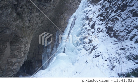 醬油桶瀑布冰爆 135415022