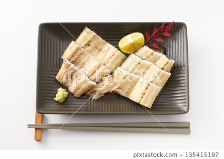 烤鰻魚圖像 135415197