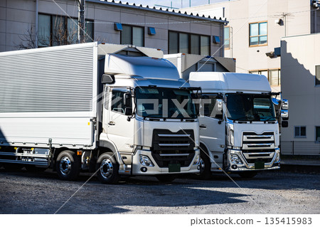 大型卡車鋁製車身 大型卡車鋁製車身 135415983