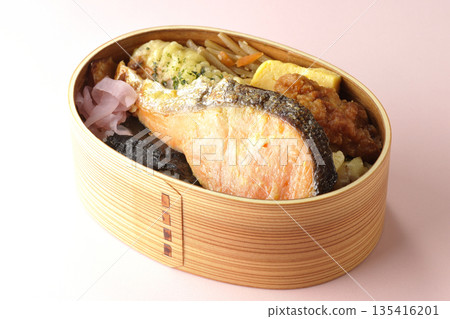 Chikuwa tempura, fried chicken, grilled salmon, and nori bento Chikuwa tempura, fried chicken, grilled salmon, and nori bento 135416201