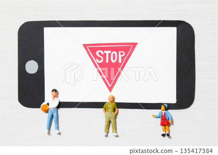 Children's smartphone addiction and the stop sign 135417384