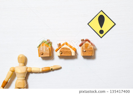 Image of points to note regarding housing② 135417400