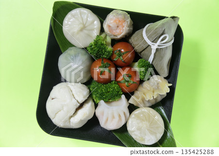 A bird's-eye view of dim sum A bird's-eye view of dim sum 135425288
