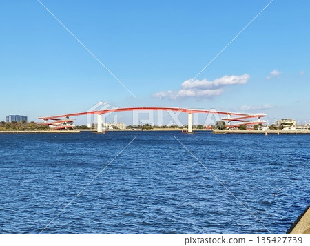 Nakanoshima Bridge in Kisarazu Nakanoshima Park Nakanoshima Bridge in Kisarazu Nakanoshima Park 135427739