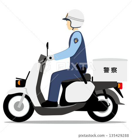 騎著踏板摩托車的警官 騎著踏板摩托車的警官 135429288