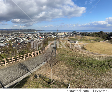 旭山公園觀景台（富山縣冰見市） 135429559