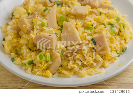 Bamboo shoot fried rice 135429615