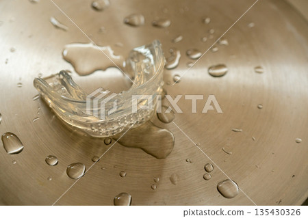 small child, younger, water 135430326