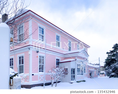 北海道函館市,街對面斜對面,居合幼兒園,雪景 北海道函館市,街對面斜對面,居合幼兒園,雪景 135432946