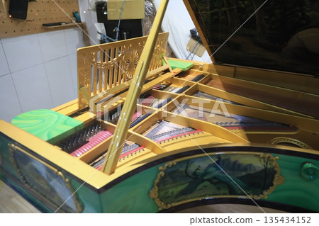 鋼琴 鋼琴 135434152