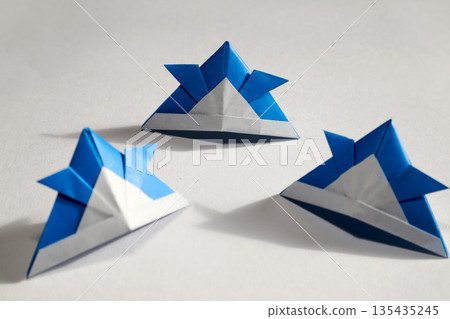 Headprint of Origami 135435245