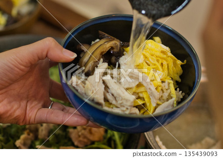 Amami's local dish, chicken rice 135439093