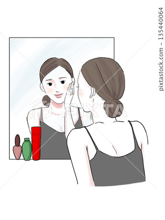 插畫素材：一位自信的女士正在照鏡子，肌膚光滑細膩。 135440064