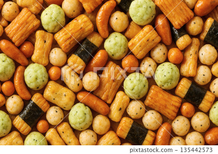 Okaki Okaki 135442573