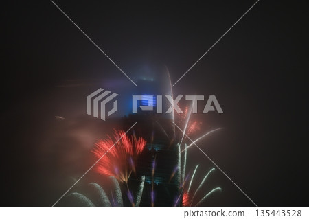 新年假期 新年假期 135443528