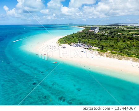 Yonaha Maehama Beach, Miyako Island (drone aerial photography) 135444367