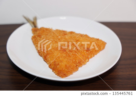 炸竹莢魚 炸竹莢魚 135445761
