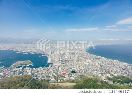 北海道函館山春景 135446517