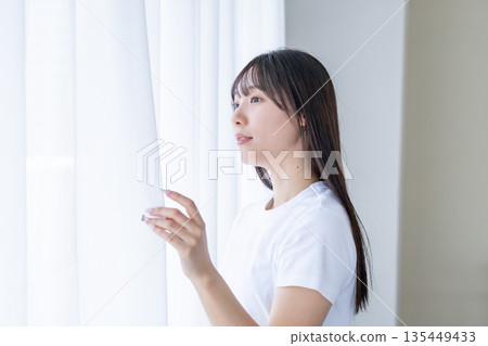 20多歲的女性,美麗,早晨 20多歲的女性,美麗,早晨 135449433