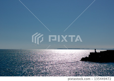 閃亮的大海 閃亮的大海 135449472