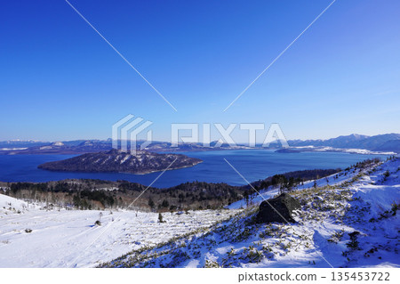 View of Lake Kussharo from Bihoro Pass (January 2026) View of Lake Kussharo from Bihoro Pass (January 2026) 135453722