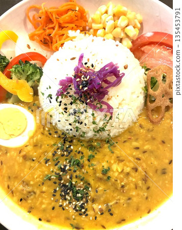 品川區上大崎的“扁豆和木豆咖哩” 品川區上大崎的“扁豆和木豆咖哩” 135453791