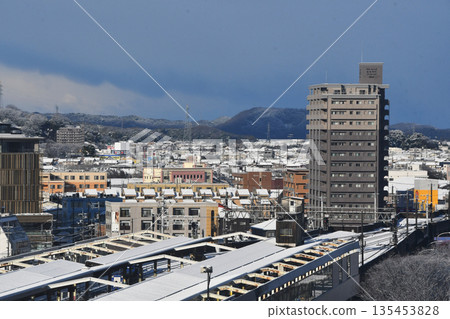 Tottori Station_06 135453828