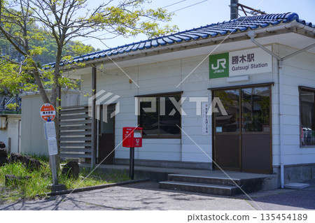 新潟縣，上越本線，勝木站 135454189