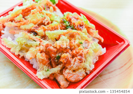 蝦仁蔬菜天婦羅飯 蝦仁蔬菜天婦羅飯 135454854