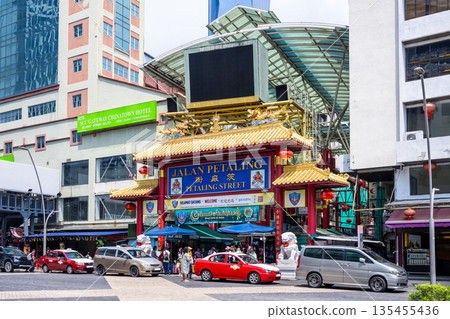 茨廠街的大門，是吉隆坡唐人街的象徵。 135455436
