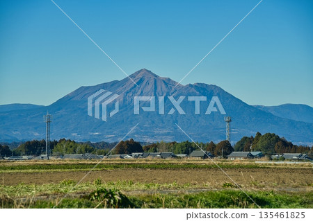 霧島山脈都城市令和8 霧島山脈都城市令和8 135461825